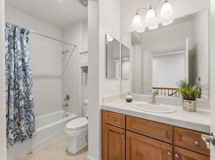 2800 Ingleton Ln, Sacramento, CA 95835 Photo
