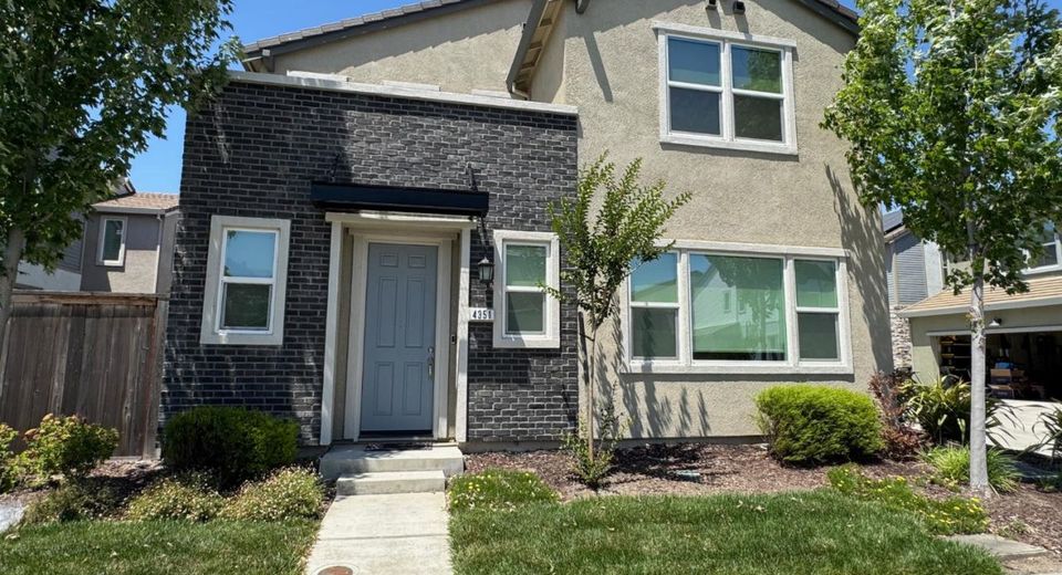 4351 Shingle Oak Ln, Sacramento, CA 95834 Photo