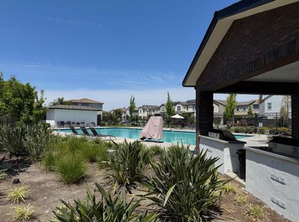 4351 Shingle Oak Ln, Sacramento, CA 95834 Photo