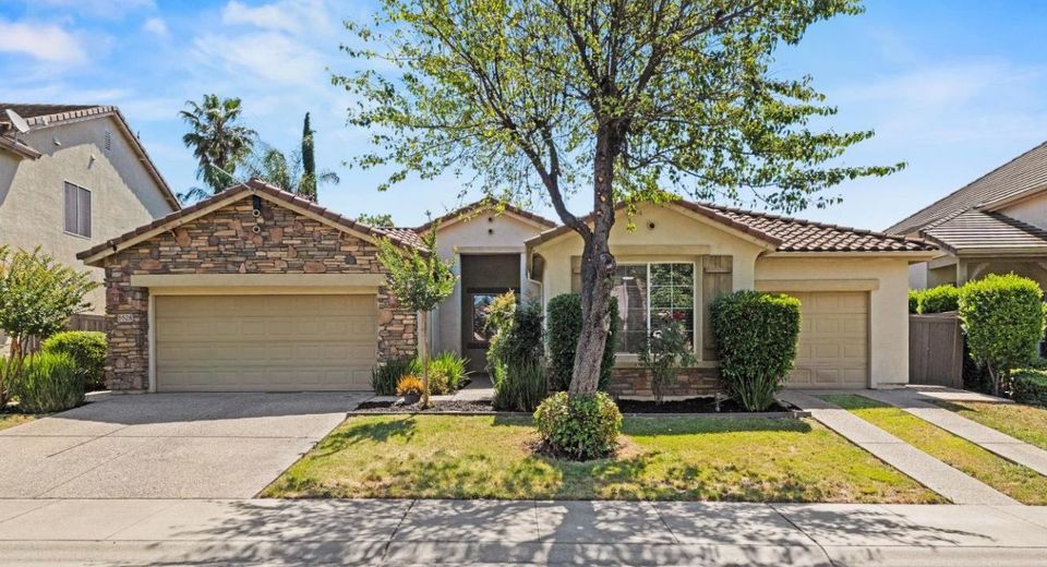 5528 Kalispell Way, Sacramento, CA 95835 Photo