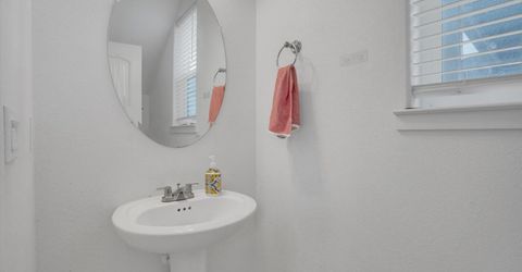1668 S Macias Pl, Mountain House, CA 95391 Photo