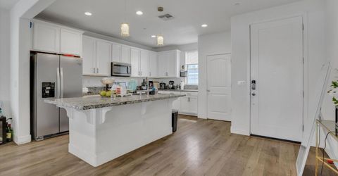 1668 S Macias Pl, Mountain House, CA 95391 Photo
