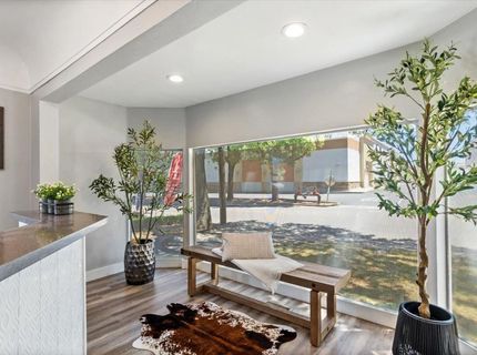 426 Folsom Rd, Roseville, CA 95678 Photo