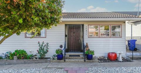 10471 Mariposa Ave, Jackson, CA 95642 Photo