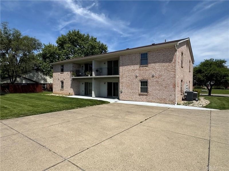 1244 Robbins Run Court, Centerville, OH 45458 Photo 3