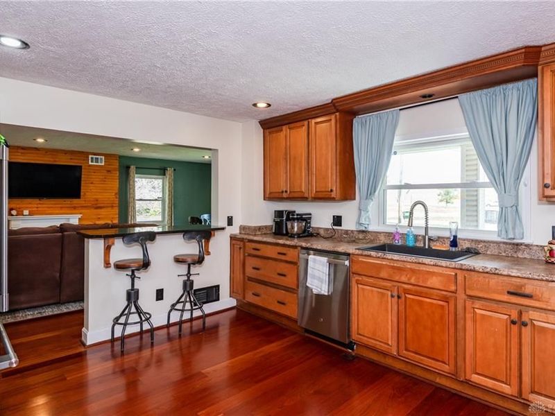 734 Newton Road, Troy, OH 45373 Photo 12