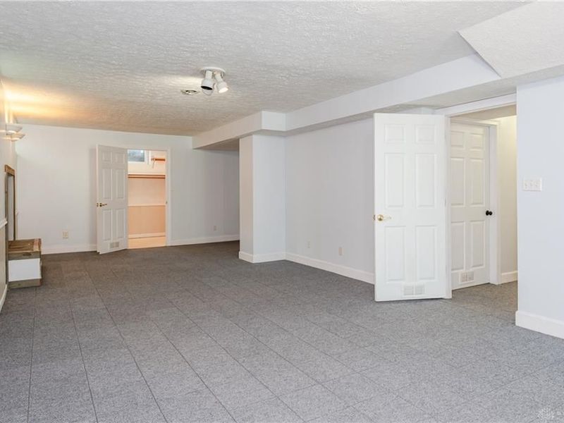 734 Newton Road, Troy, OH 45373 Photo 25