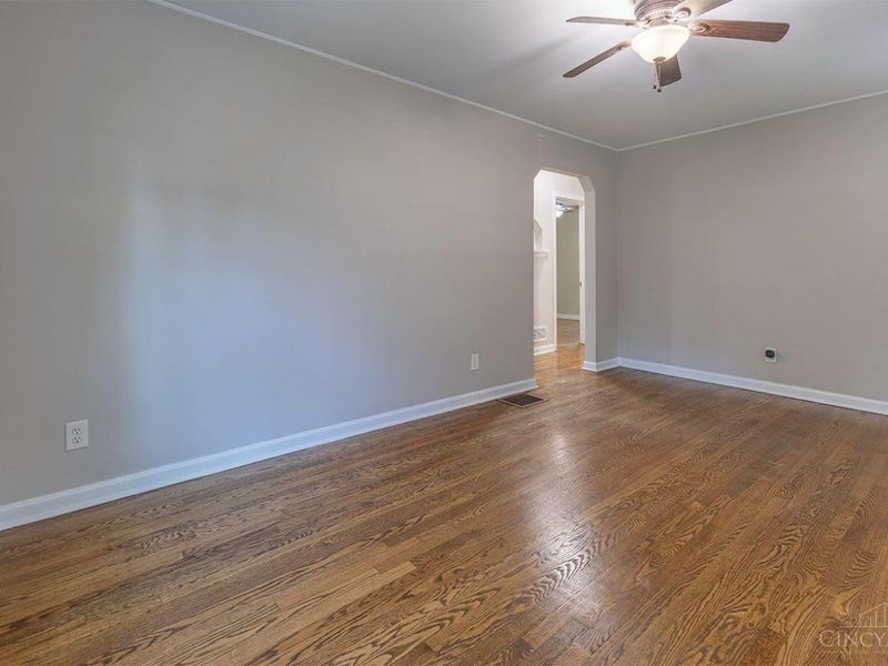 7013 Ellen Avenue, North College Hill, OH 45239 Photo 6