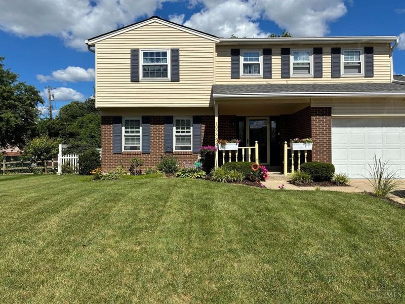 10938 Timberwood Court, Sharonville, OH 45241 Photo 2
