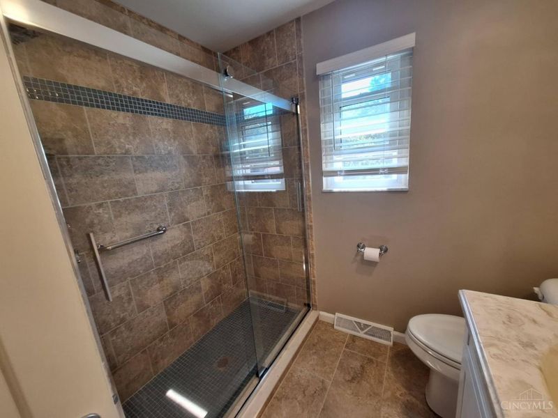 10938 Timberwood Court, Sharonville, OH 45241 Photo 30