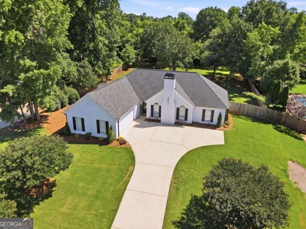 1921 E Bay Street, Hoschton, GA 30548