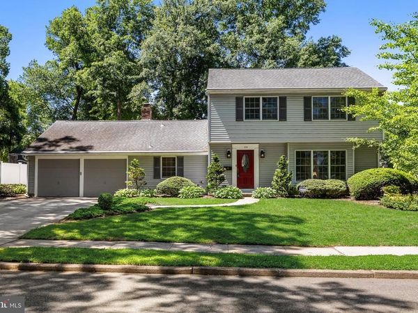 175 OXFORD ROAD, DELRAN, NJ 08075