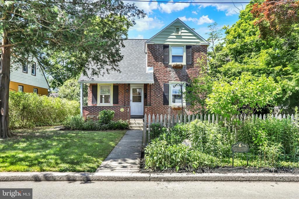 522 RAAB STREET , WILLOW GROVE, PA 19090