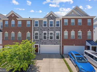 6802 BRYSON CIRCLE, HAYMARKET, VA 20169