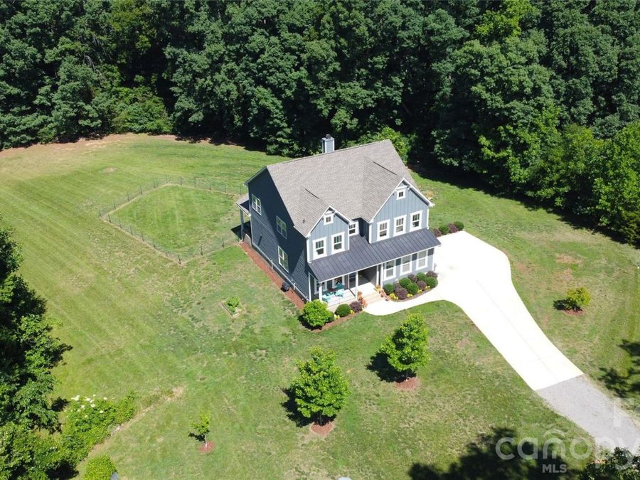 Property Image 40