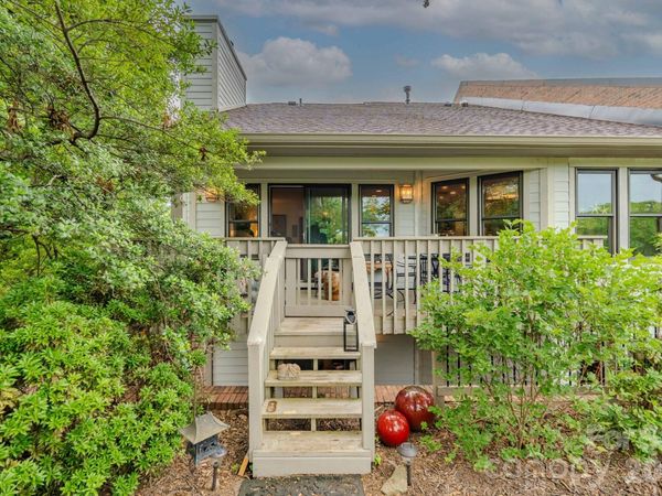 77 Chestnut Street, Unit 106, Tryon, NC 28782