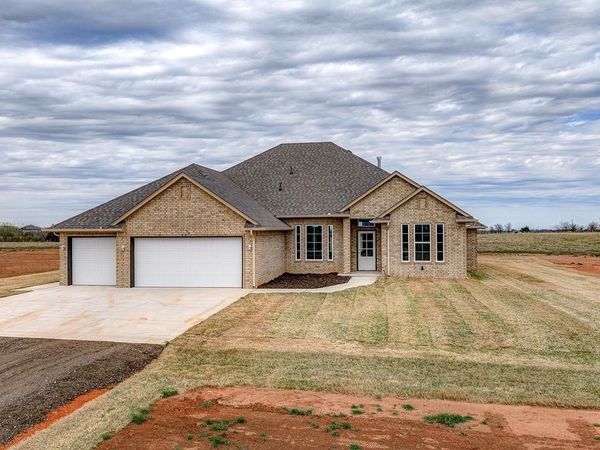 5003 Bella Circle NW , Piedmont, OK 73078