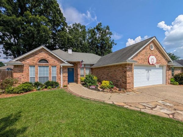 103 Clearview Drive , Whitehouse, TX 75791