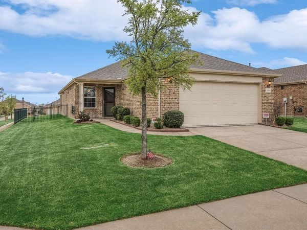 1898 Beachside Drive, Frisco, TX 75036