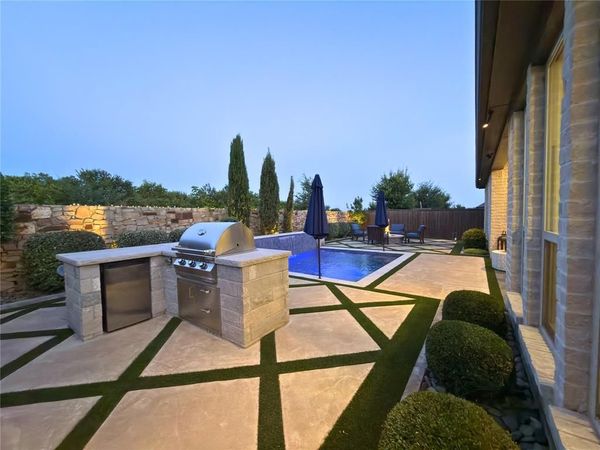720 Uplands Drive, Northlake, TX 76226