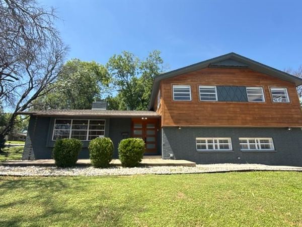 6609 Genoa Road, Fort Worth, TX 76116
