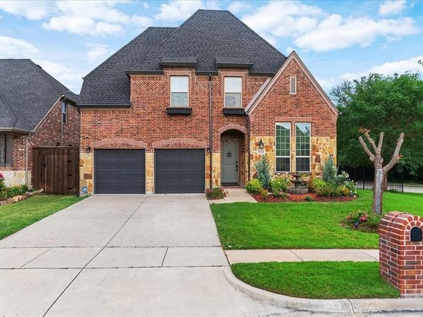 5621 Fringetree Drive , McKinney, TX 75071