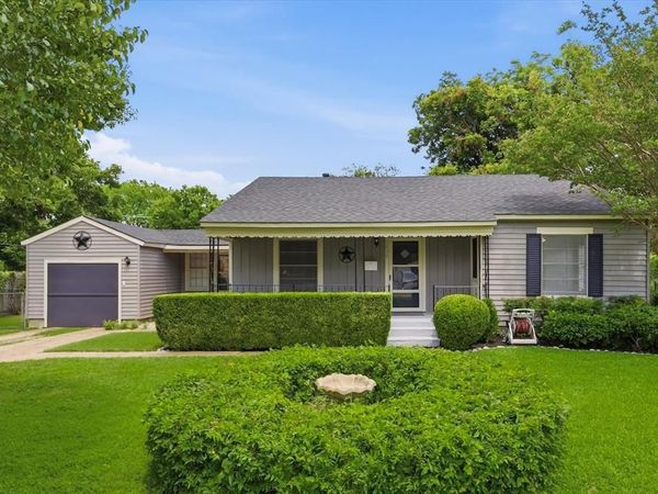 2804 Anita Drive , Garland, TX 75041