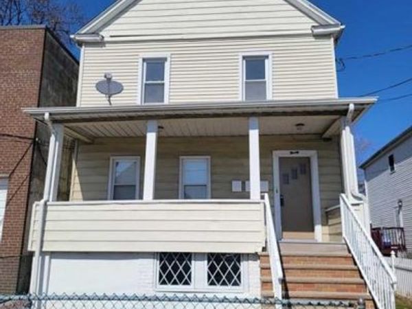 90 Ackerson Street, HACKENSACK, NJ 07601