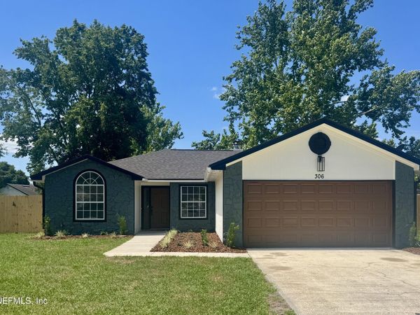 306 FAWNRIDGE Lane, Orange Park, FL 32073