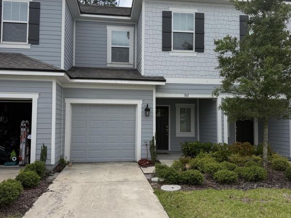 362 ANNIES Place, Jacksonville, FL 32218