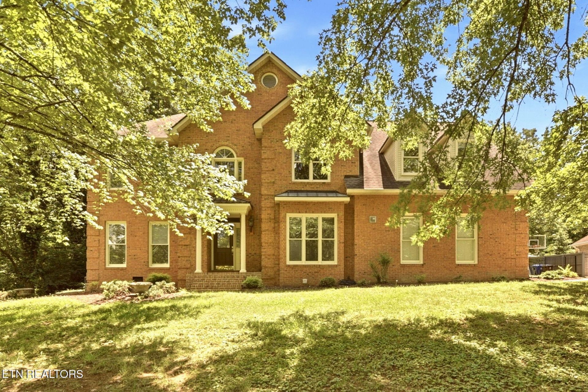 102 Cornell Lane, Oak Ridge, TN 37830 Main Photo