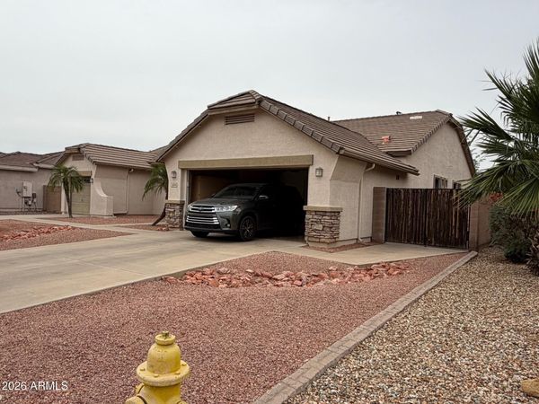 3076 E JUANITA Avenue, Gilbert, AZ 85234