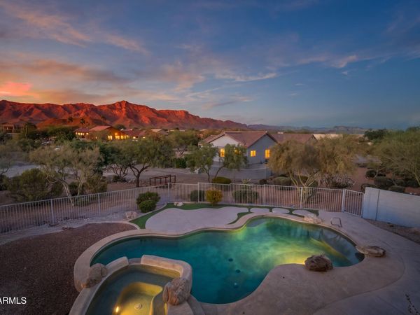 10793 E SLEEPY HOLLOW Trail, Gold Canyon, AZ 85118