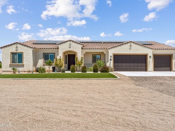 21240 W MORNING VISTA Drive, Wittmann, AZ 85361