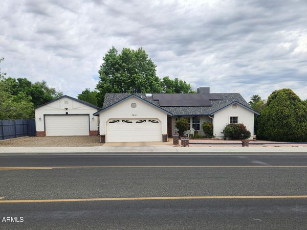 7216 E LONG LOOK Drive, Prescott Valley, AZ 86314