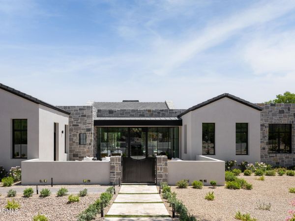 7825 N INVERGORDON Place, Paradise Valley, AZ 85253