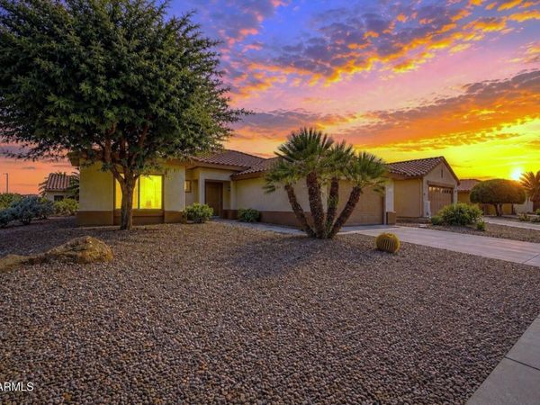 16203 W DESERT CANYON Drive, Surprise, AZ 85374