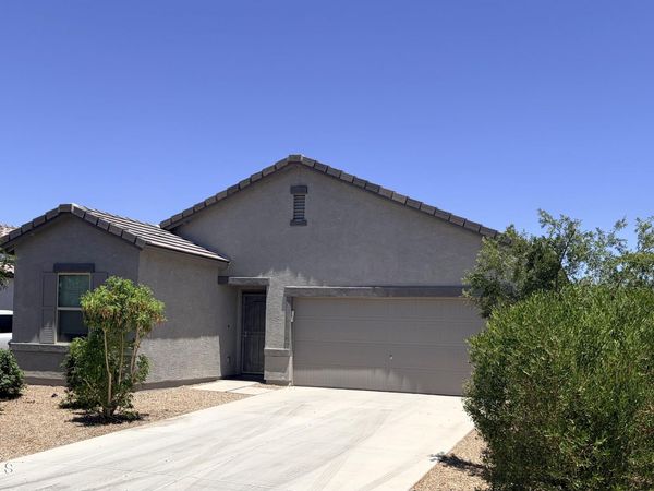 25587 N BOREAS Road, Florence, AZ 85132