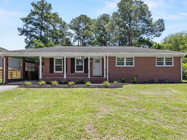 501 Robert E Lee Drive, Wilmington, NC 28412