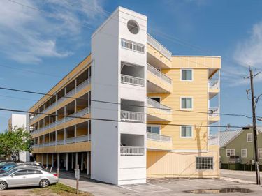 302 Canal Drive, Unit 14, Carolina Beach, NC 28428