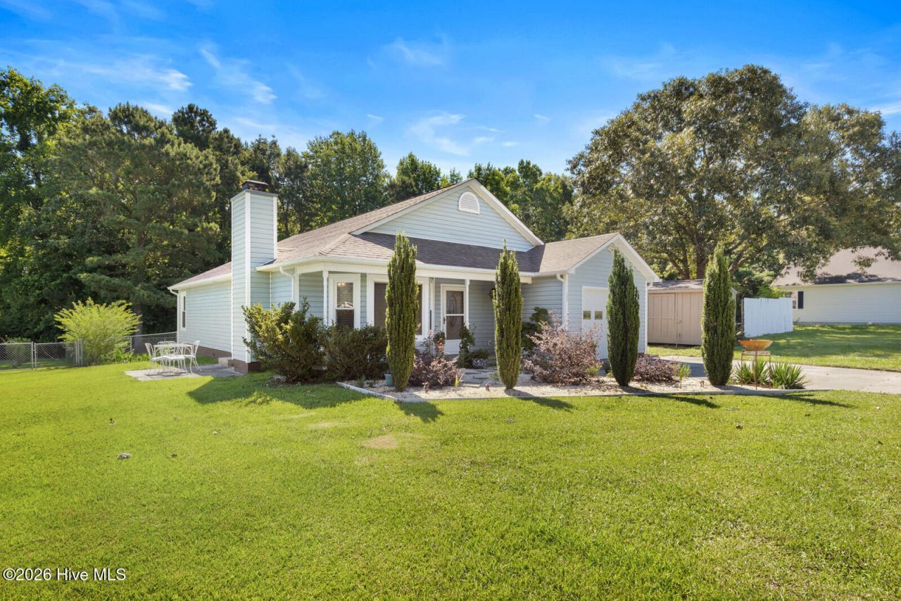 382 Riggs Road , Hubert, NC 28539 Main Photo