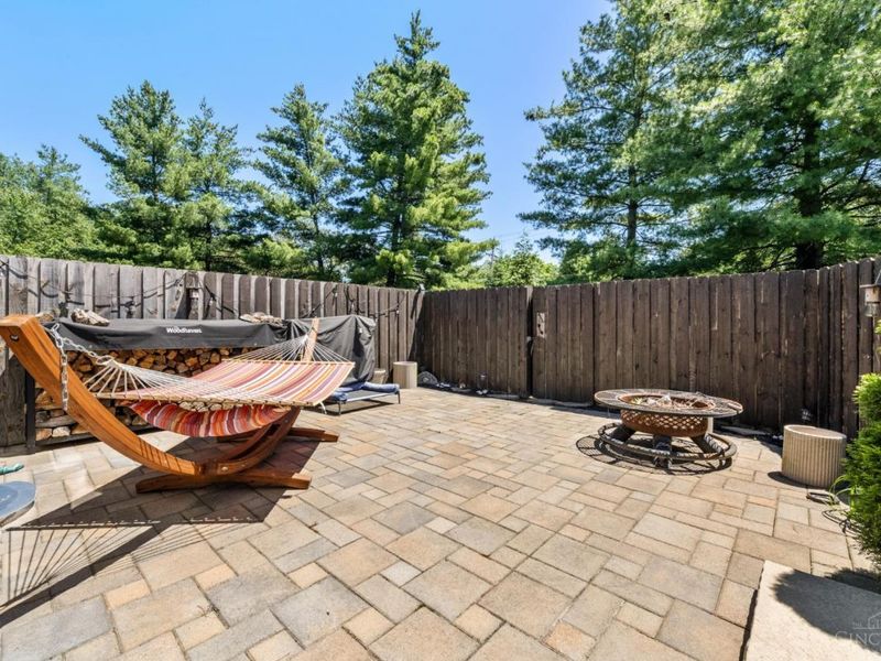 943 Saffron Lane, Miami Twp, OH 45150 Photo 7