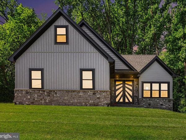 2808 SPRING VALLEY ROAD , LANCASTER, PA 17601