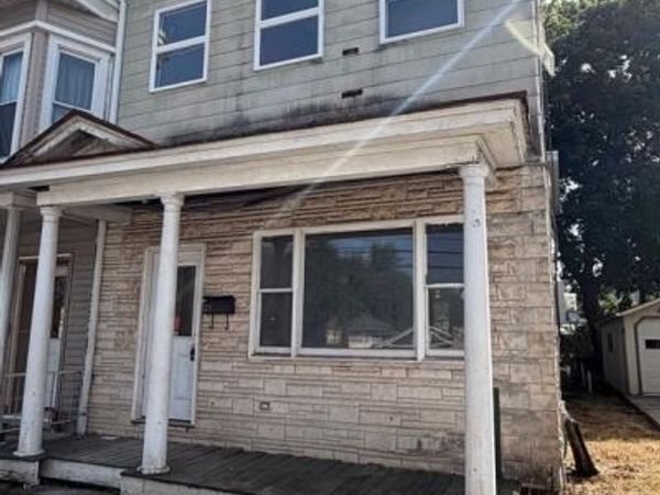 23 S SPRING STREET, TREMONT, PA 17981