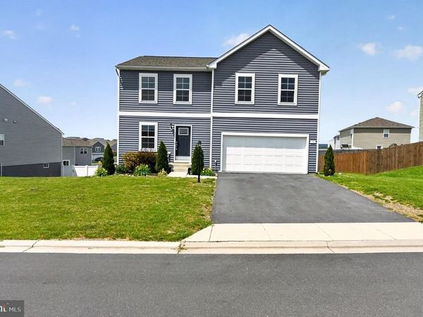 38 WIGEON COURT, BUNKER HILL, WV 25413
