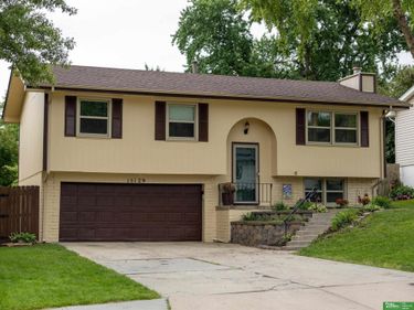 15129 Madison Street, Omaha, NE 68137
