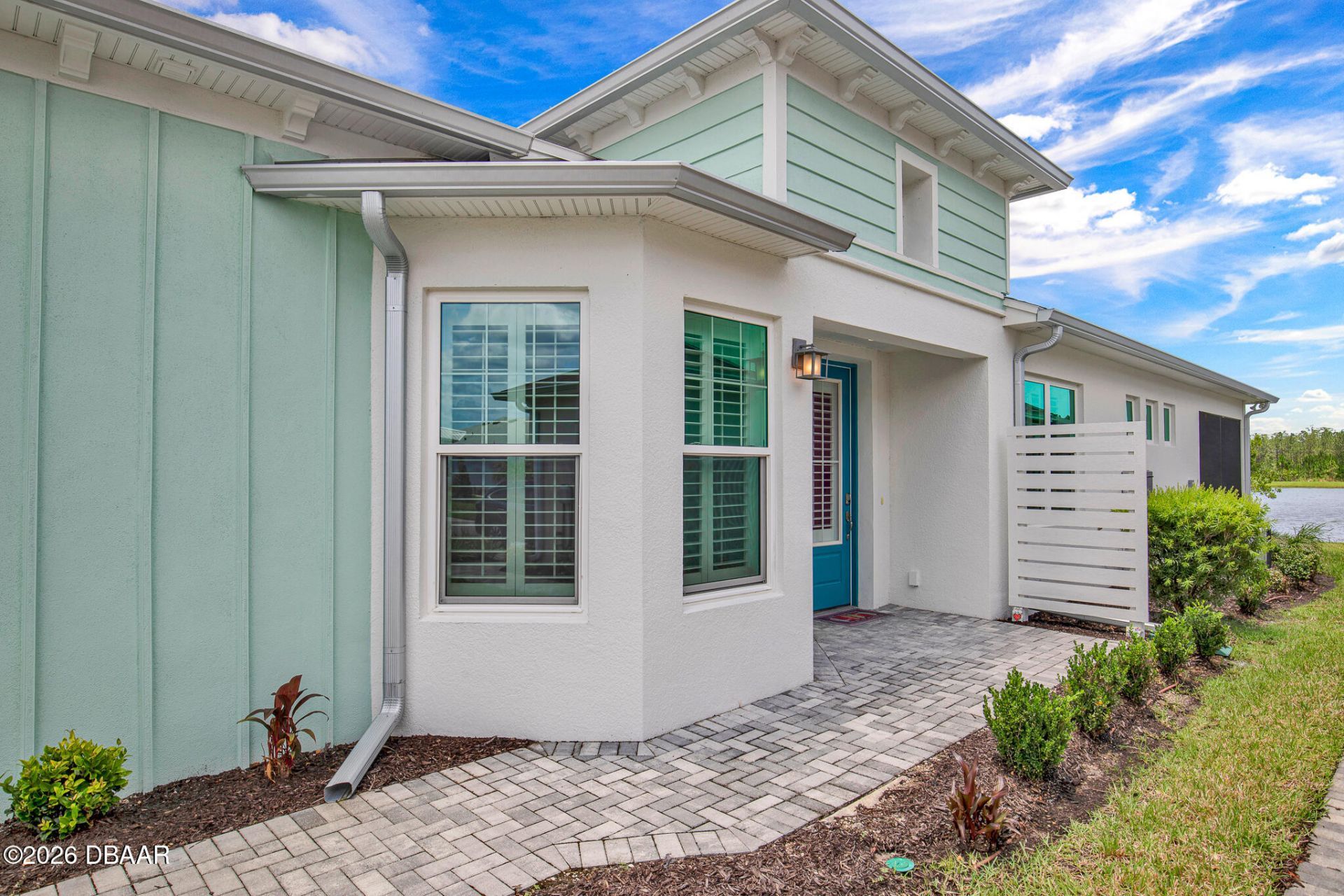 927 Margaritaville Avenue, Daytona Beach, FL 32124 Main Photo