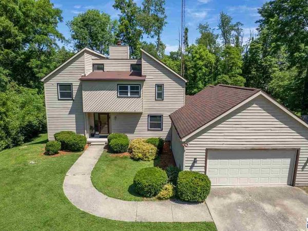 7235 S Kingswood Street, Terre Haute, IN 47802