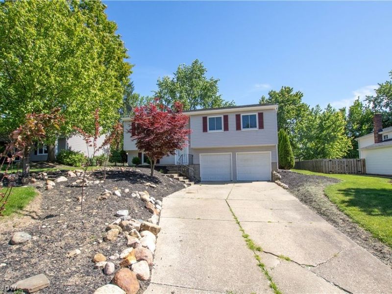 3234 Fillmore Drive, Brunswick, OH 44212 Photo 3