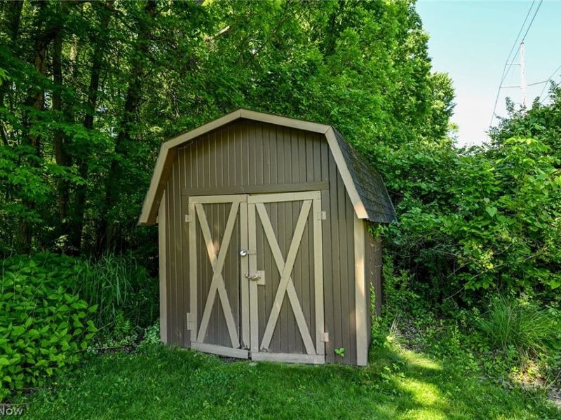 4092 Hummingbird Trail, Stow, OH 44224 Photo 6
